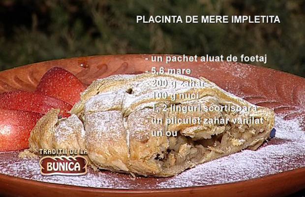 Placinta impletita cu mere 