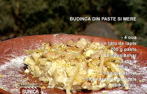 Budinca din paste si mere