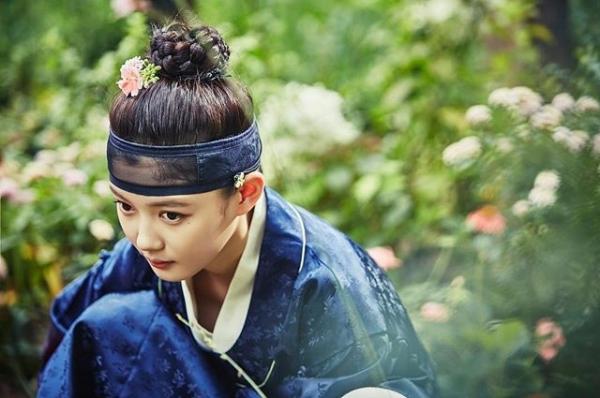 Dragoste Sub Clar De Luna National Tv Mai Ceva Ca N Viata