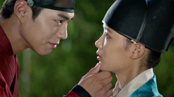 Dragoste Sub Clar De Luna National Tv Mai Ceva Ca N Viata