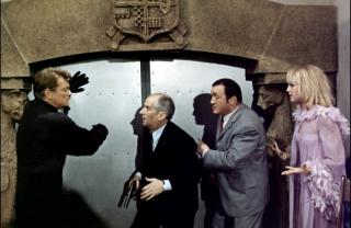 Fantomas vs. Scotland Yard