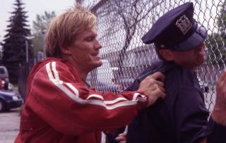 Vanatoarea de politisti