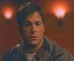 E periculos sa te numesti Walter Woods