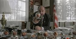 Nimeni nu stie nimic